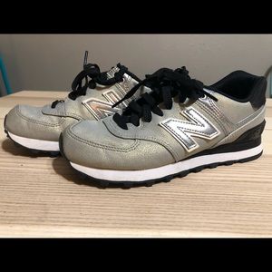New balance shimmer sneaker